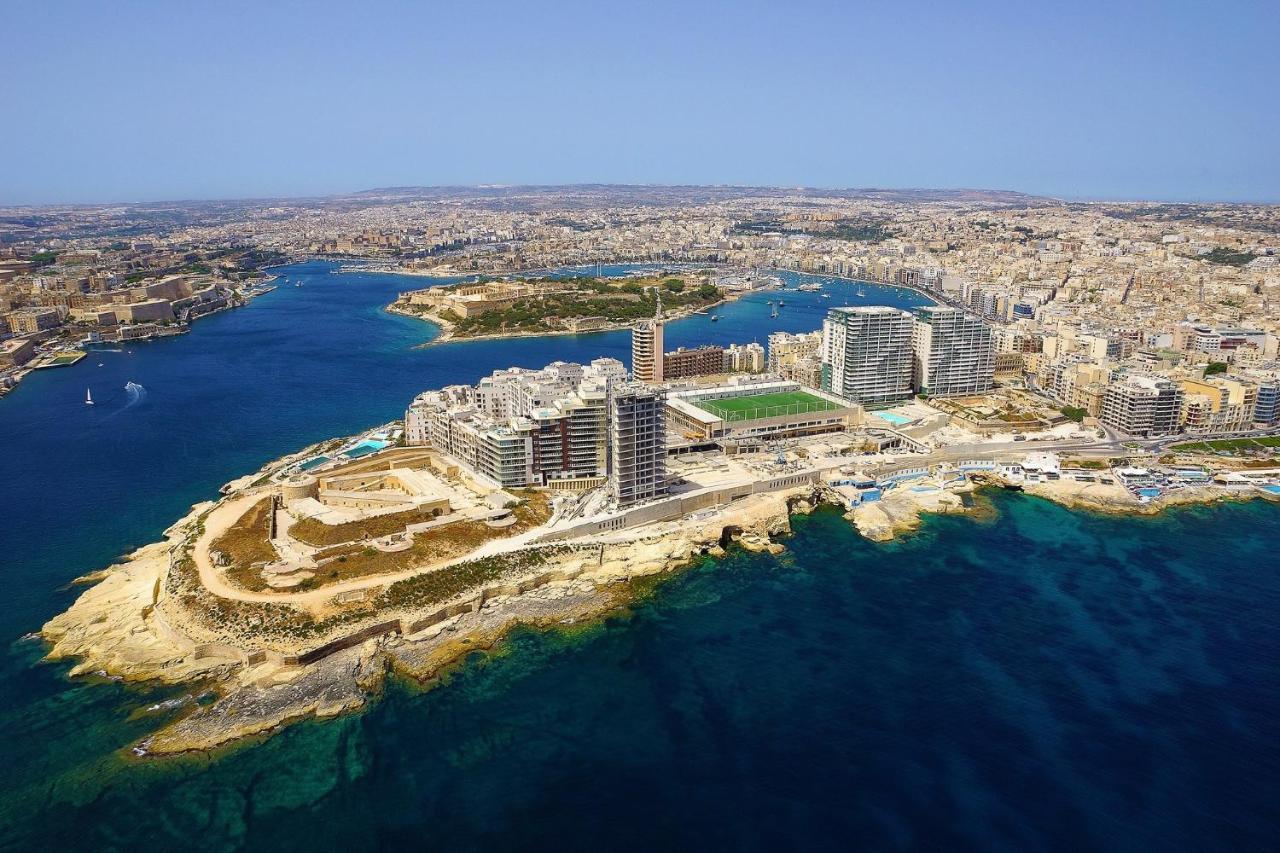 Unbeatable Location Valletta And Harbour Views Apartment Sliema Exterior photo